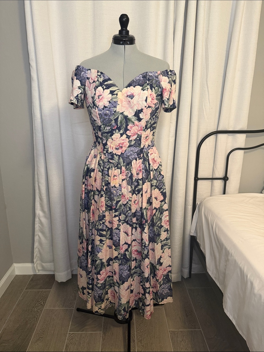 All That Jazz Vintage Floral Off-Shoulder Prom Dress